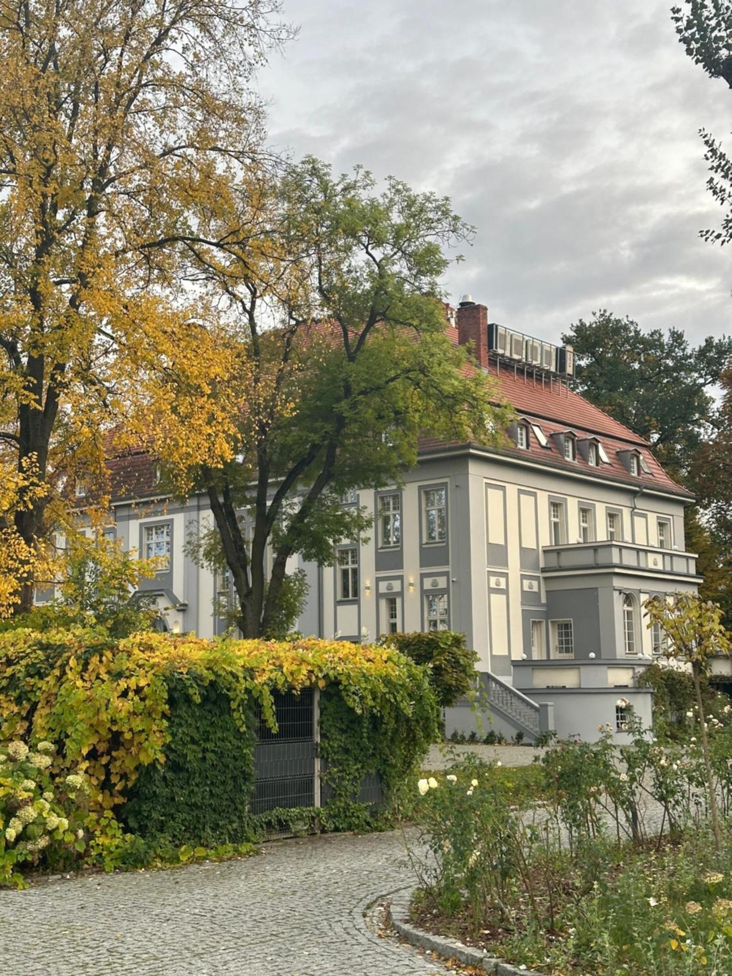 Hotel Willa Starosty Międzyrzecz Eksteriør billede