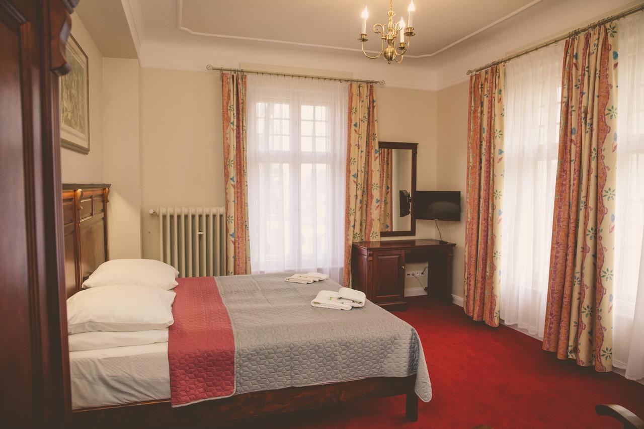 Hotel Willa Starosty Międzyrzecz Eksteriør billede