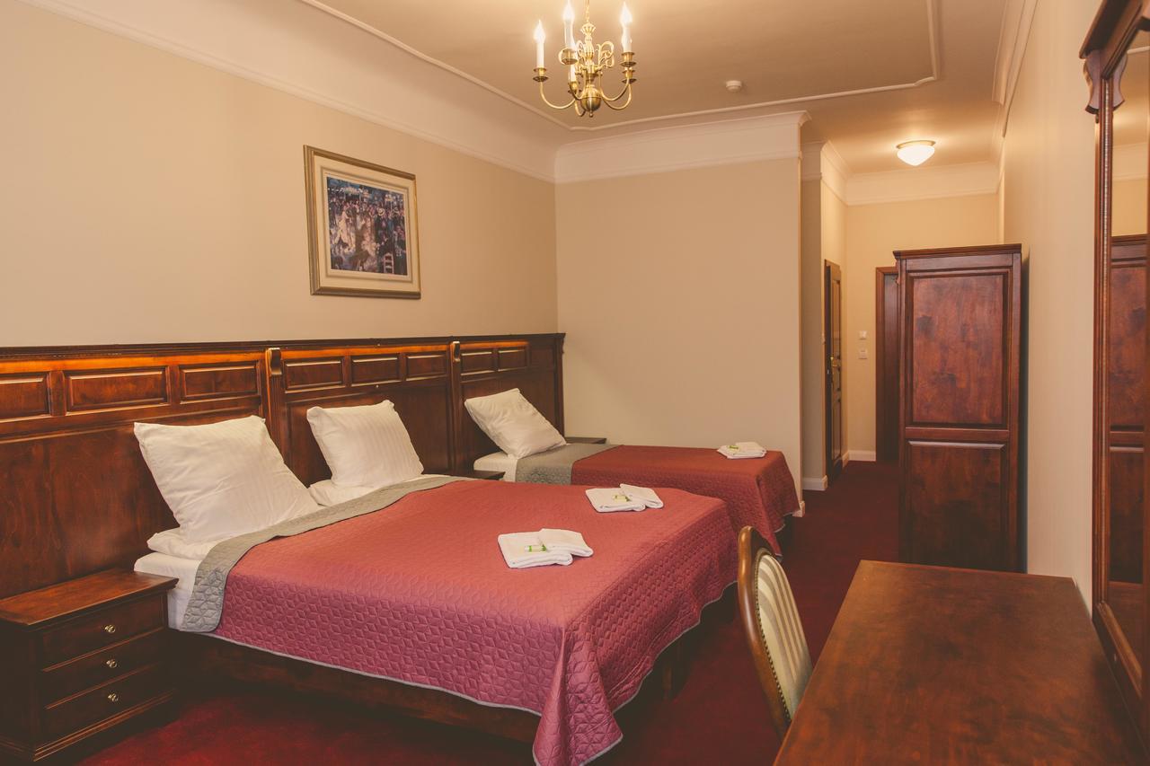 Hotel Willa Starosty Międzyrzecz Eksteriør billede