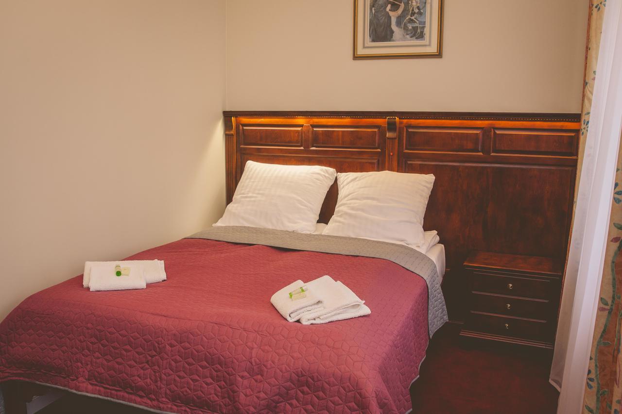 Hotel Willa Starosty Międzyrzecz Eksteriør billede