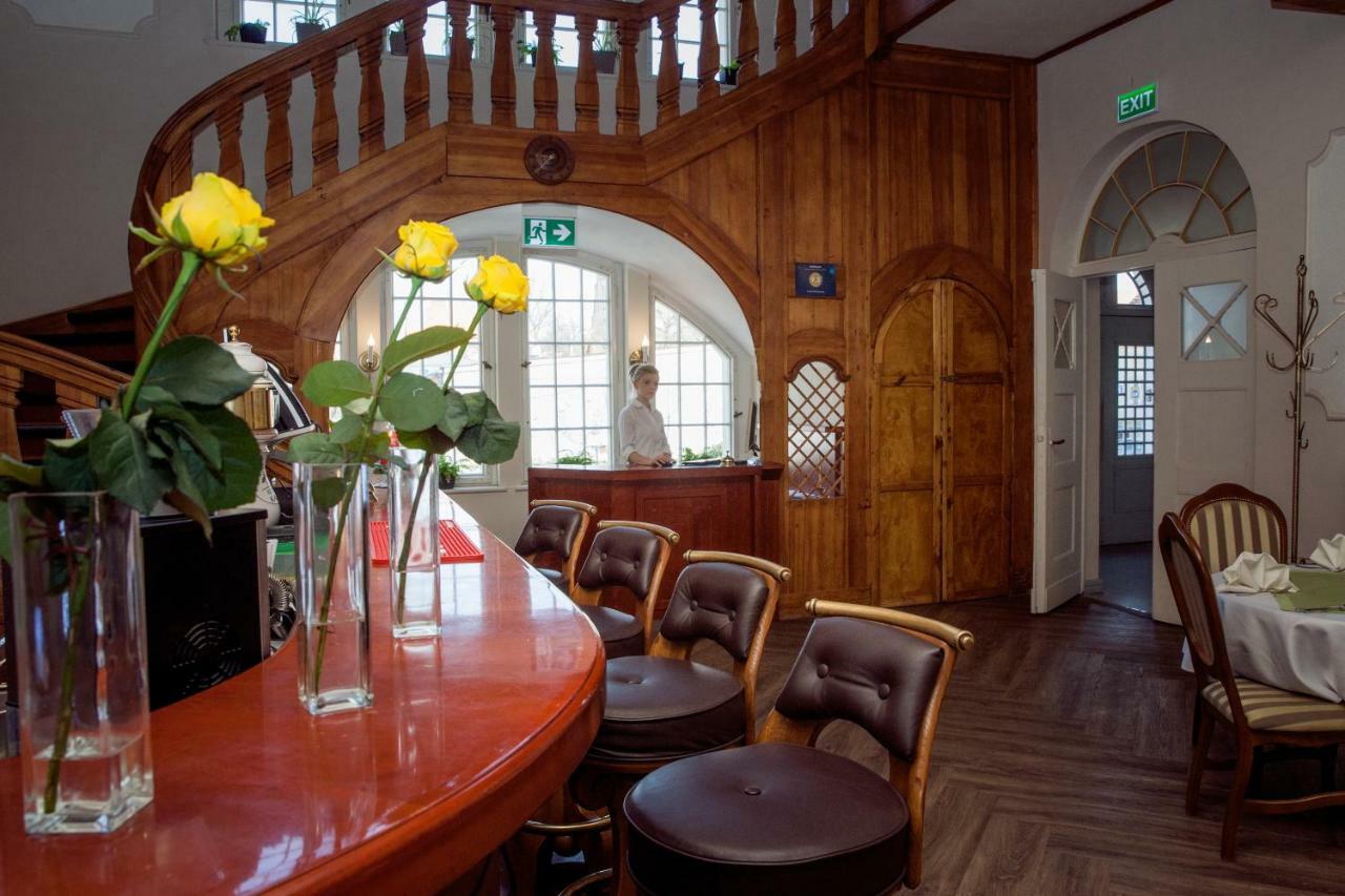 Hotel Willa Starosty Międzyrzecz Eksteriør billede