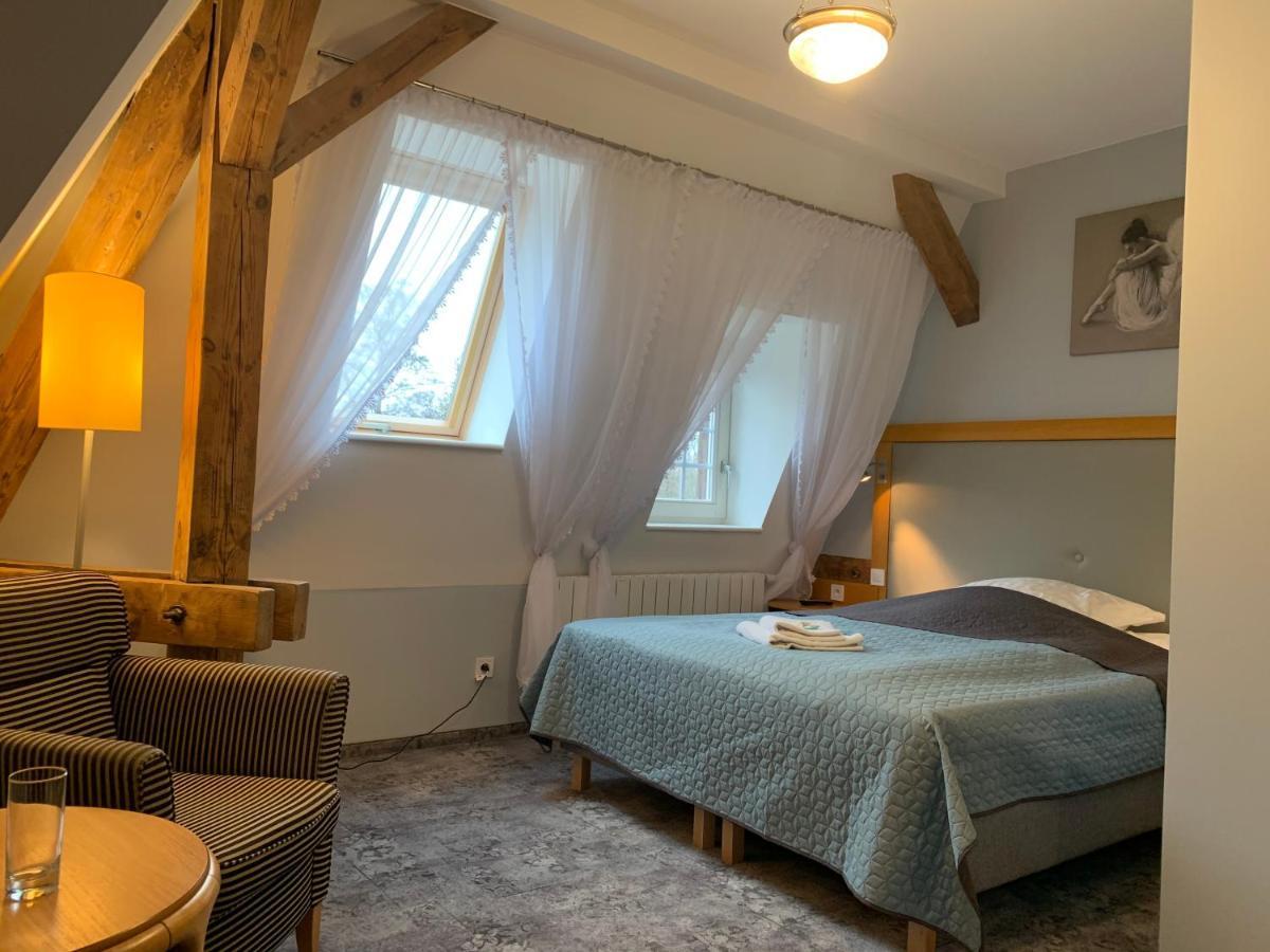 Hotel Willa Starosty Międzyrzecz Eksteriør billede